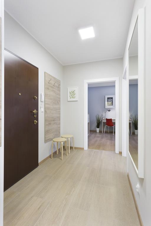 Spokojny I Komfortowy Apartament Wsrod Zieleni Wroclaw Luaran gambar